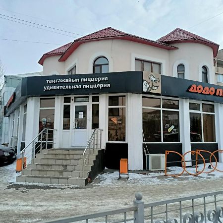 1 Комнатные Апартаменты На Садуакасова 24 Kökschetau Exterior foto