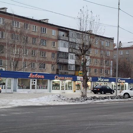 1 Комнатные Апартаменты На Садуакасова 24 Kökschetau Exterior foto