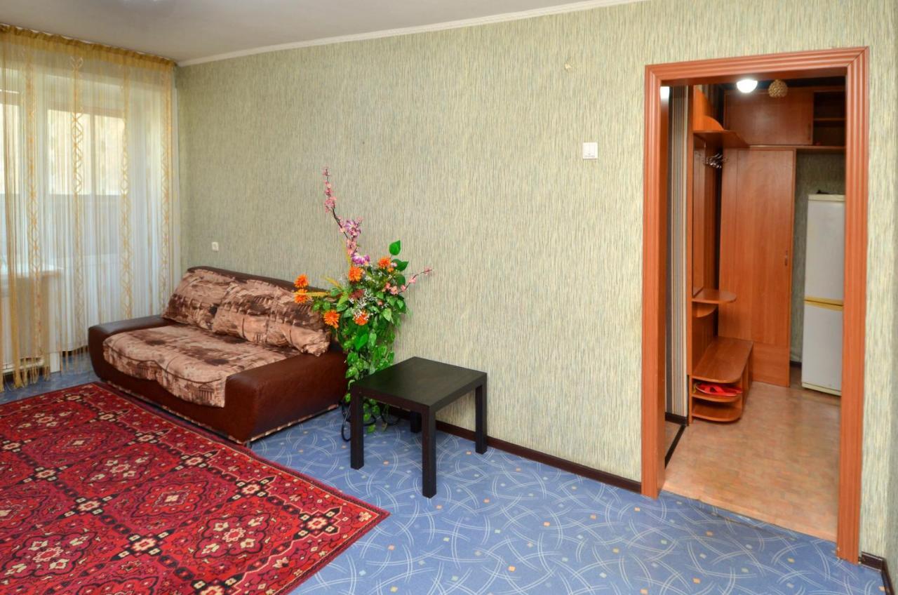 1 Комнатные Апартаменты На Садуакасова 24 Kökschetau Exterior foto